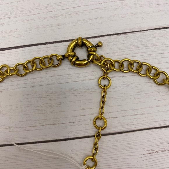 Plunder Red Gemstone and Gold Necklace - Picture 4 of 4